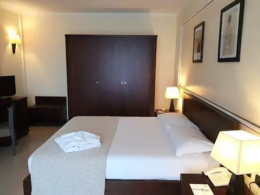 Ih La Mela Hotel