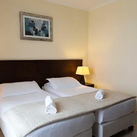 Ih La Mela Hotell 4*