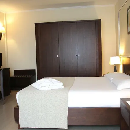 Ih La Mela Hotell 4*